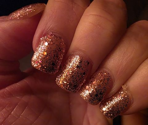 Hollywood Nails, nail salon in Tisbury, MA